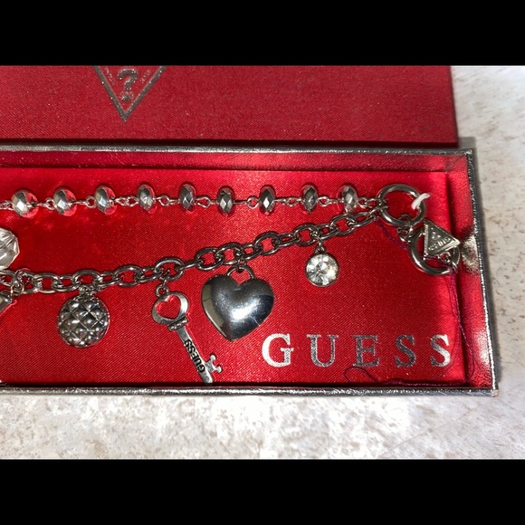 Guess Charm Bracelet - Picture 5 of 5